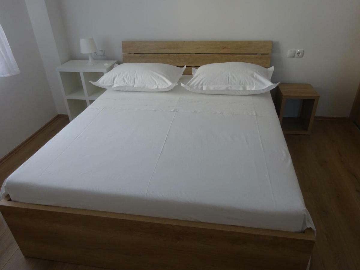 Apartment Duce Omis Exterior photo