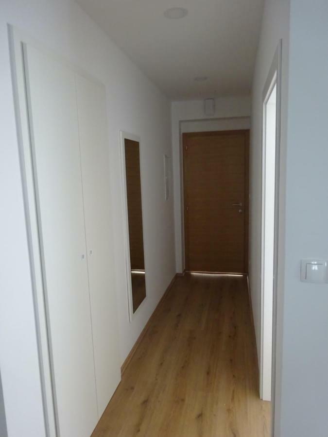 Apartment Duce Omis Exterior photo